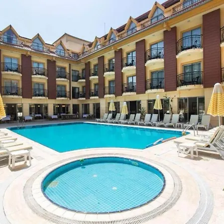Hotel Astoria Park & Selection 4*