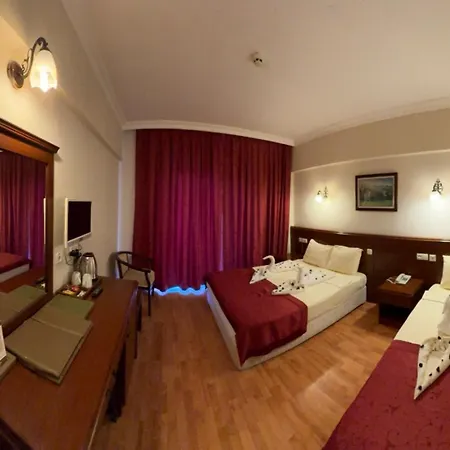 Astoria Park & Selection Hotel