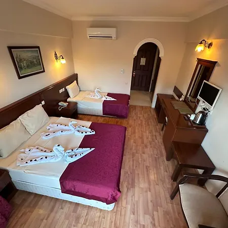 Hotel Astoria Park & Selection